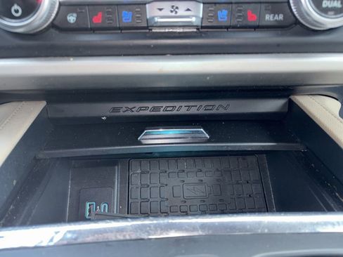 Certified 2023 Ford Expedition Max XLT image 47