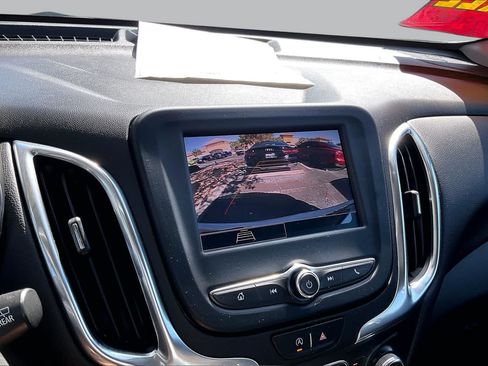 Used 2022 Chevrolet Equinox LT FWD image 21