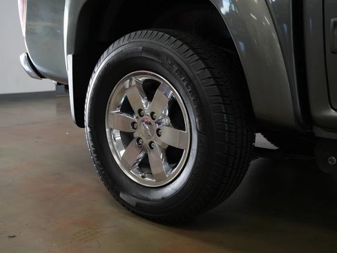 Used 2011 Chevrolet Colorado LT image 12