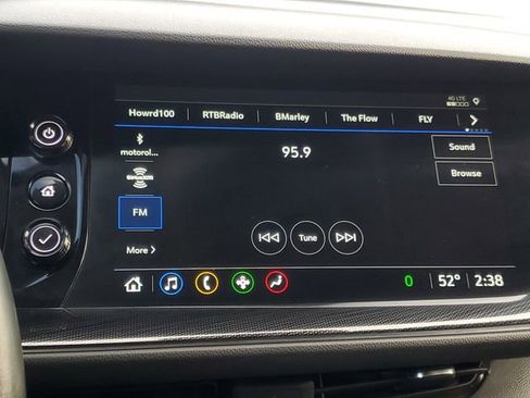 Used 2023 Buick Envision Essence image 21