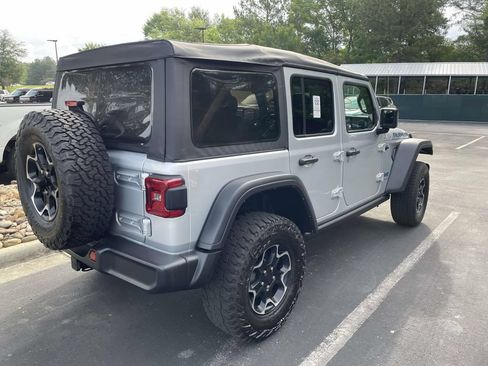 Used 2023 Jeep Wrangler Unlimited Rubicon 4xe w/ Cold Weather Group AWD/4WD image 6