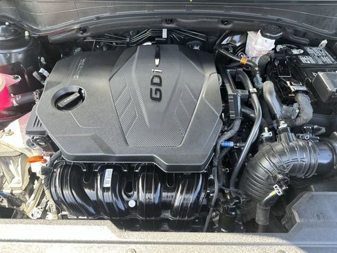 Certified 2025 Kia Sportage SX FWD image 17