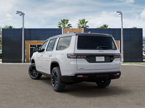 New 2026 Jeep Grand Wagoneer Summit AWD/4WD image 3