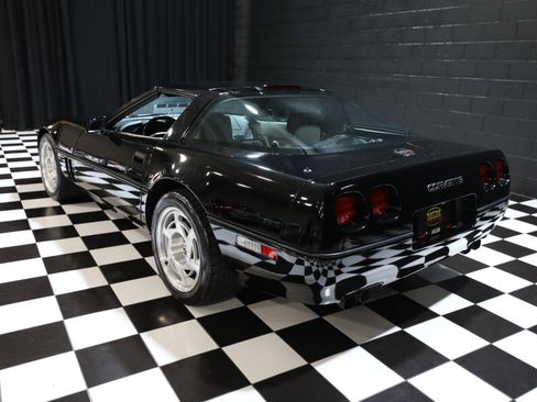 Used 1990 Chevrolet Corvette ZR-1 RWD image 27