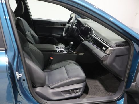 Used 2026 Toyota Camry XSE FWD image 22