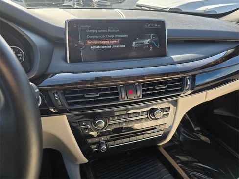 Used 2017 BMW X5 xDrive40e image 64