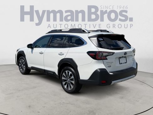 Certified 2024 Subaru Outback Touring AWD/4WD image 6