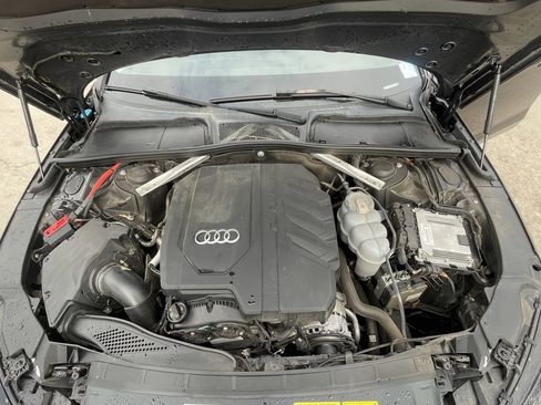 Used 2021 Audi A4 2.0T Premium image 25