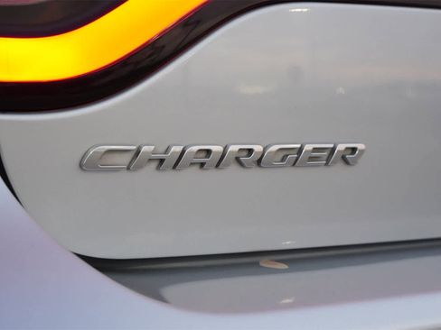 Used 2022 Dodge Charger SXT w/ Leather Interior Group image 20