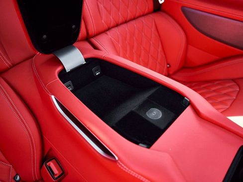 Used 2020 Ferrari GTC4Lusso AWD/4WD image 48