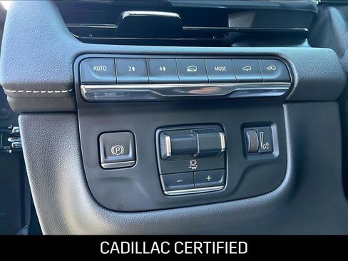Certified 2023 Cadillac Escalade Sport w/ LPO, ONYX Package AWD/4WD image 33