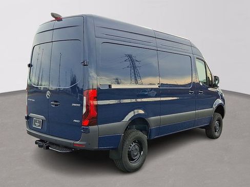 Used 2026 Mercedes-Benz Sprinter 2500 image 4