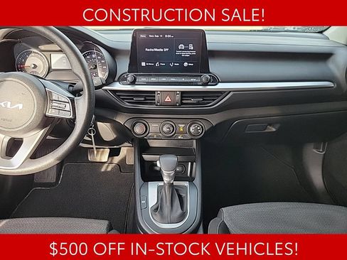 Used 2024 Kia Forte LXS w/ LXS Technology Package FWD image 11