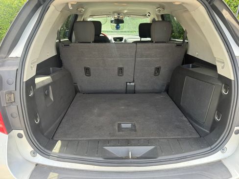 Used 2017 Chevrolet Equinox LT w/ Convenience Package FWD image 8