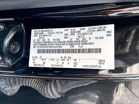 Used 2017 Ford F150 XLT w/ Equipment Group 302A Luxury AWD/4WD image 38