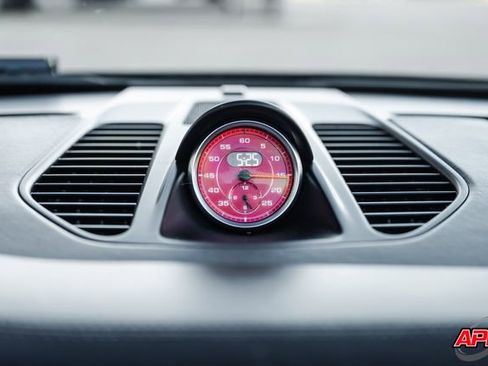 Used 2016 Porsche 911 Targa 4S image 14