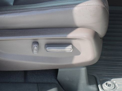 Used 2018 Honda Odyssey Elite image 22