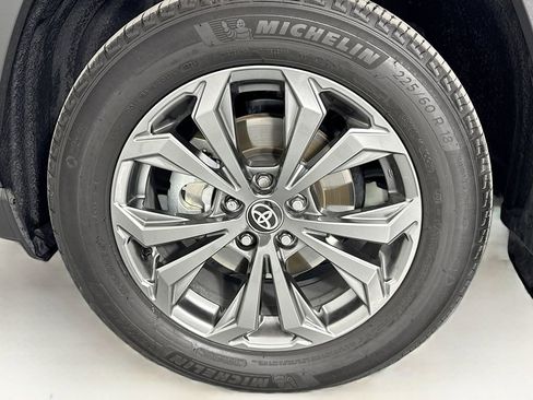 Used 2024 Toyota RAV4 Limited image 43