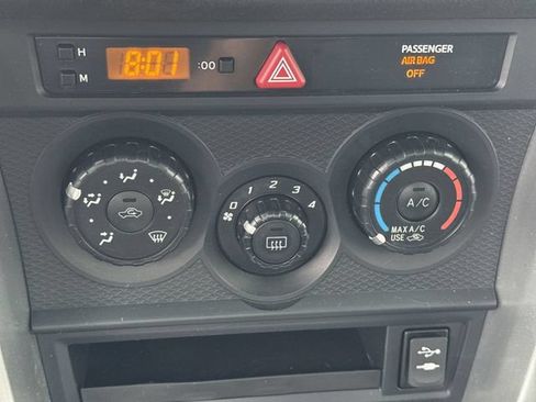 Used 2017 Toyota 86 RWD image 23