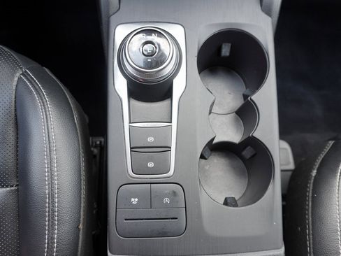 Used 2022 Ford Escape SEL w/ Technology Package image 16