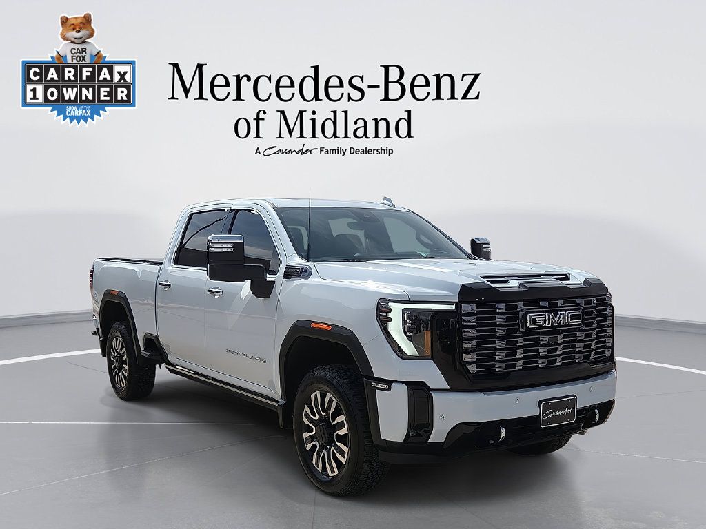 Used 2026 GMC Sierra 2500 Denali Ultimate w/ Max Trailering Package AWD/4WD image 1