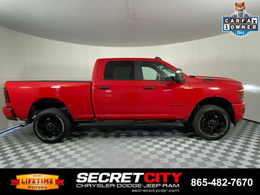Used 2026 RAM 2500 Big Horn AWD/4WD image 8