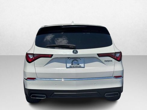 Certified 2024 Acura MDX FWD w/ Technology Package image 6