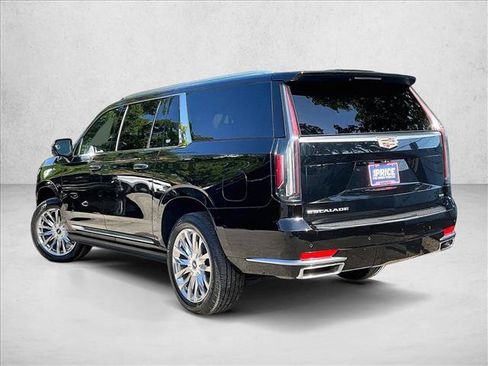 Used 2021 Cadillac Escalade ESV Premium Luxury w/ Driver Assist Tech Package AWD/4WD image 13