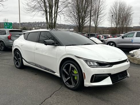 Used 2024 Kia EV6 GT image 5