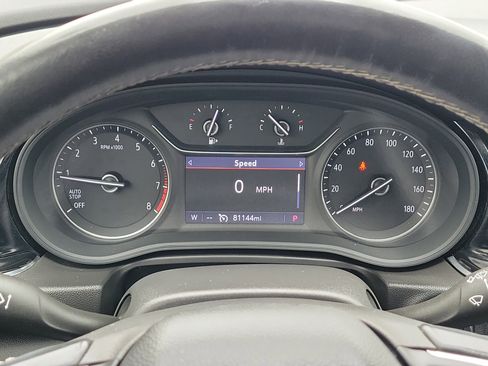 Used 2019 Buick Regal Essence w/ Driver Confidence Package I image 25