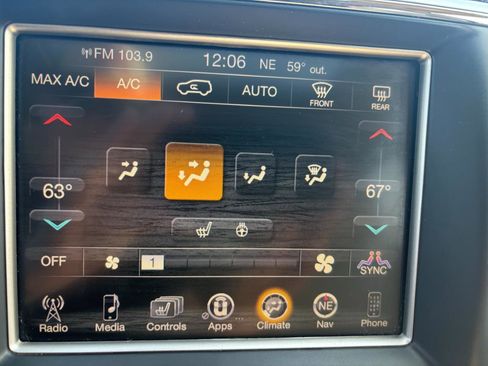 Used 2015 Jeep Grand Cherokee Limited w/ Trailer Tow Group IV image 13