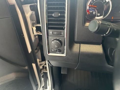 Used 2016 RAM 3500 Laramie w/ Sport Appearance Group image 15