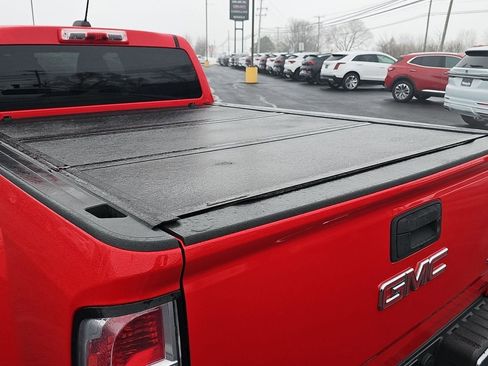 Used 2015 GMC Canyon SLE w/ SLE Convenience Package image 29