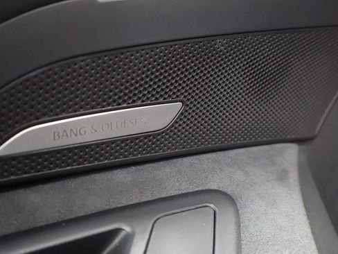 New 2026 Audi SQ5 Premium Plus AWD/4WD image 17