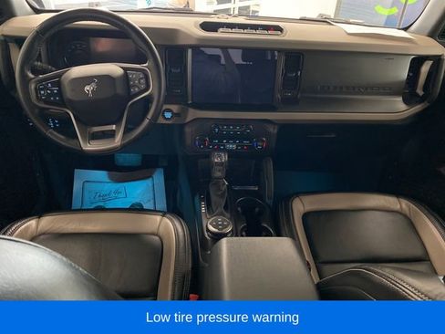 Used 2023 Ford Bronco Wildtrak AWD/4WD image 5