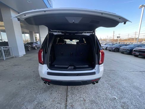 Used 2024 GMC Yukon Denali Ultimate image 27