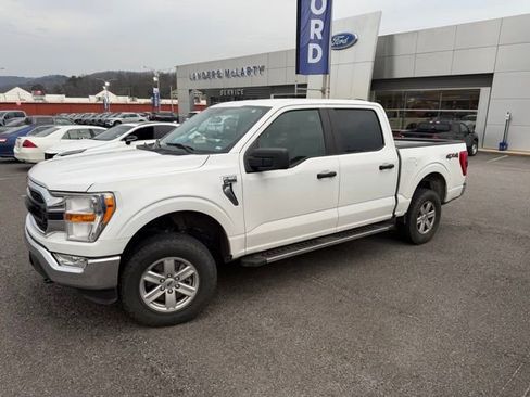 Used 2021 Ford F150 XLT image 2