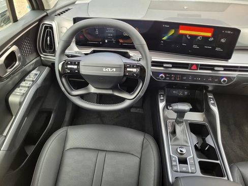 New 2026 Kia Sorento S w/ S Panoramic Sunroof Package FWD image 13