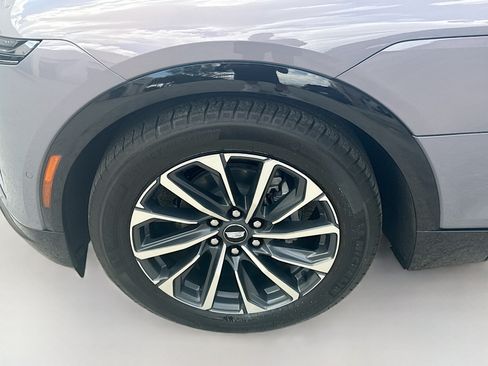 Used 2024 Cadillac Lyriq Sport RWD image 37