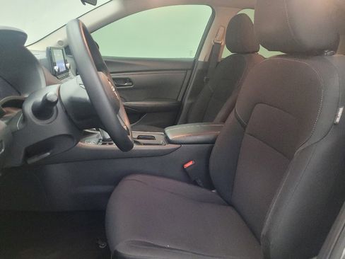 Used 2024 Nissan Sentra S FWD image 17