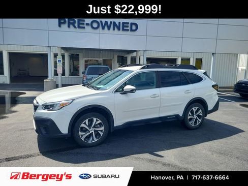 Used 2020 Subaru Outback Limited w/ Popular Package #2 AWD/4WD image 1