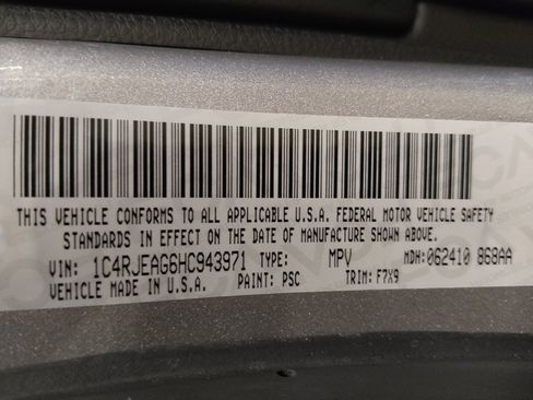 Used 2017 Jeep Grand Cherokee Laredo w/ Quick Order Package 2BE RWD image 33