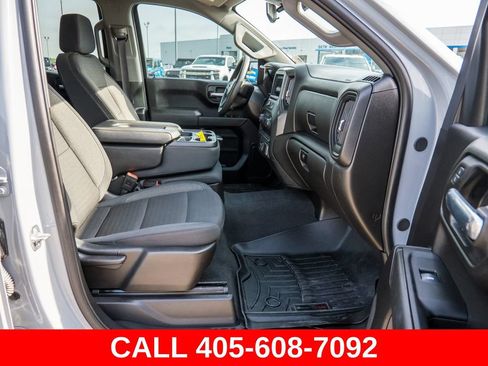 Used 2025 Chevrolet Silverado 1500 Custom w/ Turbomax Blackout Package AWD/4WD image 17