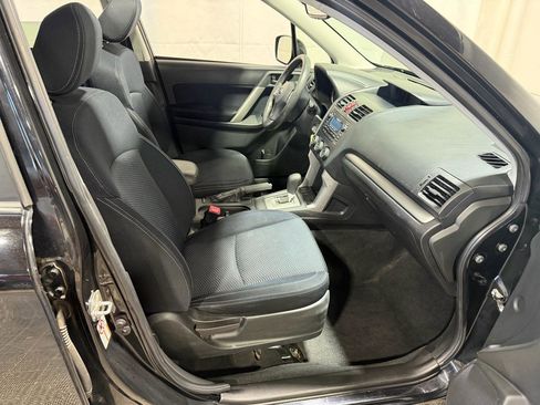 Used 2014 Subaru Forester 2.5i Premium w/ All-Weather Package image 11