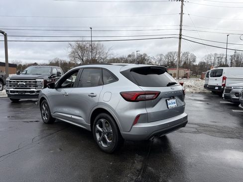 Certified 2023 Ford Escape ST-Line w/ Tech Pack #1 image 4