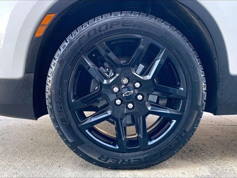 Used 2020 Chevrolet Blazer LT AWD/4WD image 9