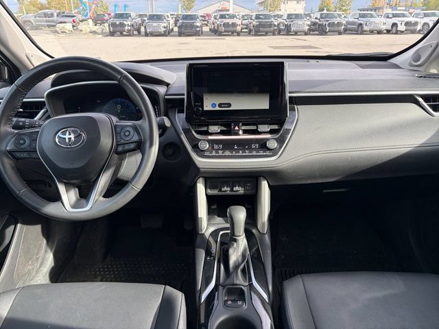 Used 2024 Toyota Corolla Cross XLE w/ Convenience Package AWD/4WD image 21
