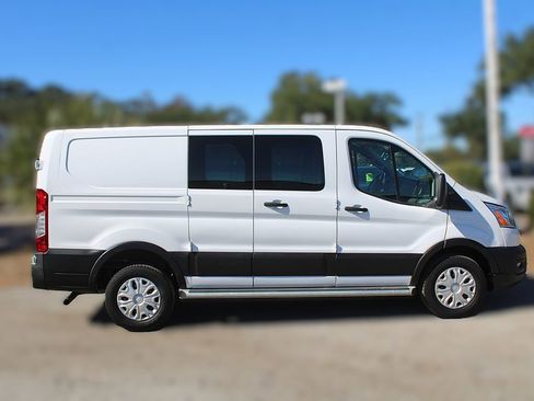 Used 2022 Ford Transit 250 Low Roof w/ Exterior Upgrade Package image 5
