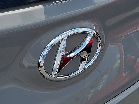 Certified 2023 Hyundai Kona SEL AWD/4WD image 30