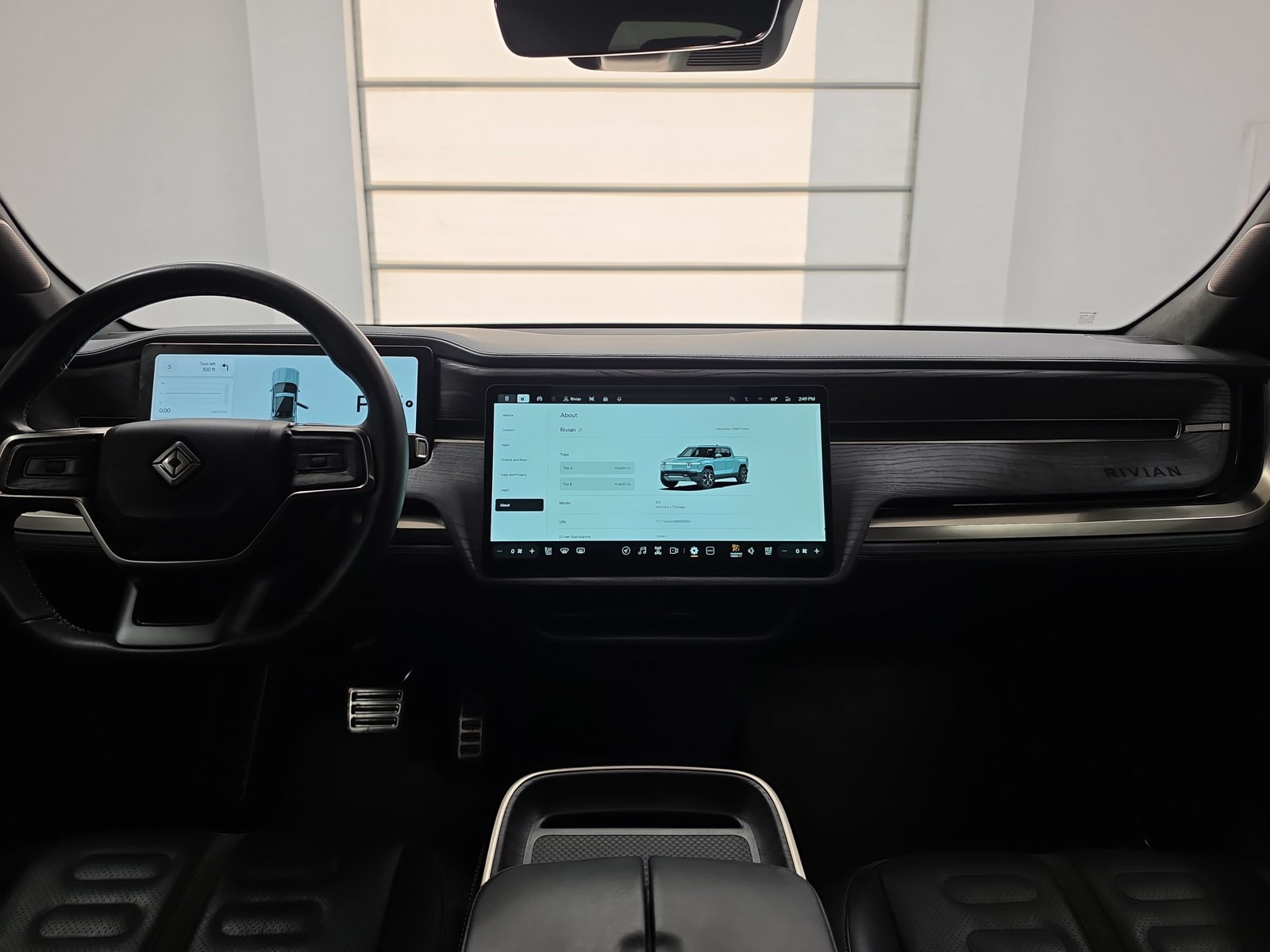Used 2022 Rivian R1T Adventure AWD/4WD image 25